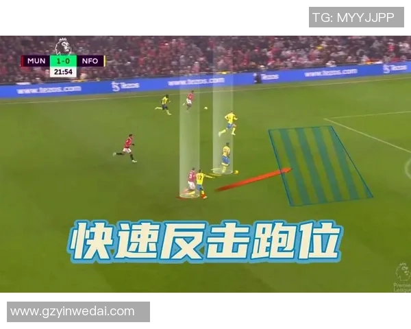 深入分析上海足球队包夹战术的优势与应用策略 深入分析上海足球队包夹战术的优势与应用策略