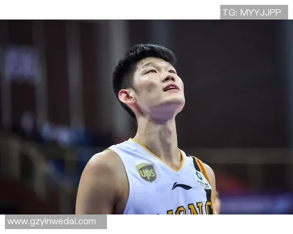 深圳篮球队战术变革引发热议如何提升球队竞争力与球员表现 深圳篮球队战术变革引发热议如何提升球队竞争力与球员表现