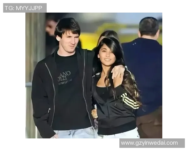 痴情足球明星背后的爱情故事与感人瞬间揭秘