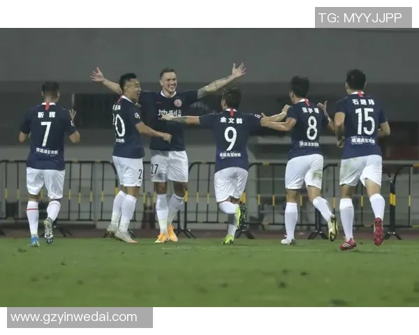 赛后分析:北京足球队与成都足球队的比赛经验总结与反思 赛后分析:北京足球队与成都足球队的比赛经验总结与反思