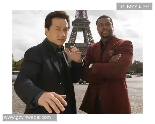 足球明星与成龙的精彩对决视频引发热议，球场与银幕的完美碰撞